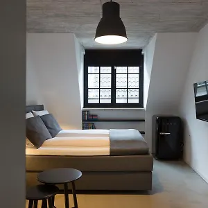 Square 8 , Düsseldorf Alemania